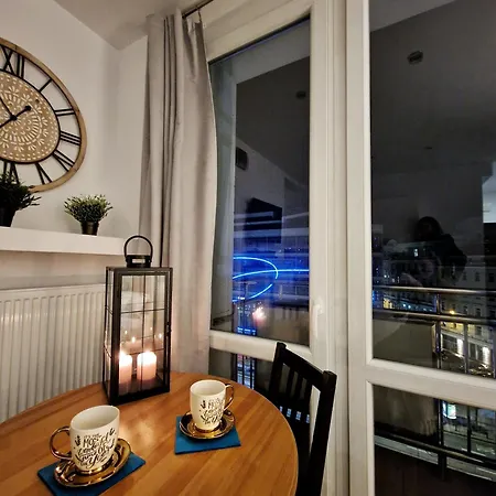 Central Hollidays Apartments Warsaw Exterior photo